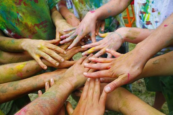 artsy community