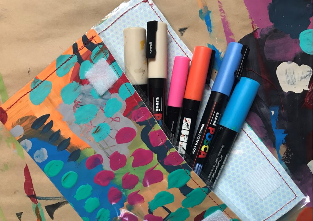Paper pencil case tutorial